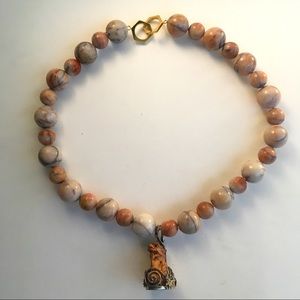 VNTG agate beads + removable carved dragon pendant